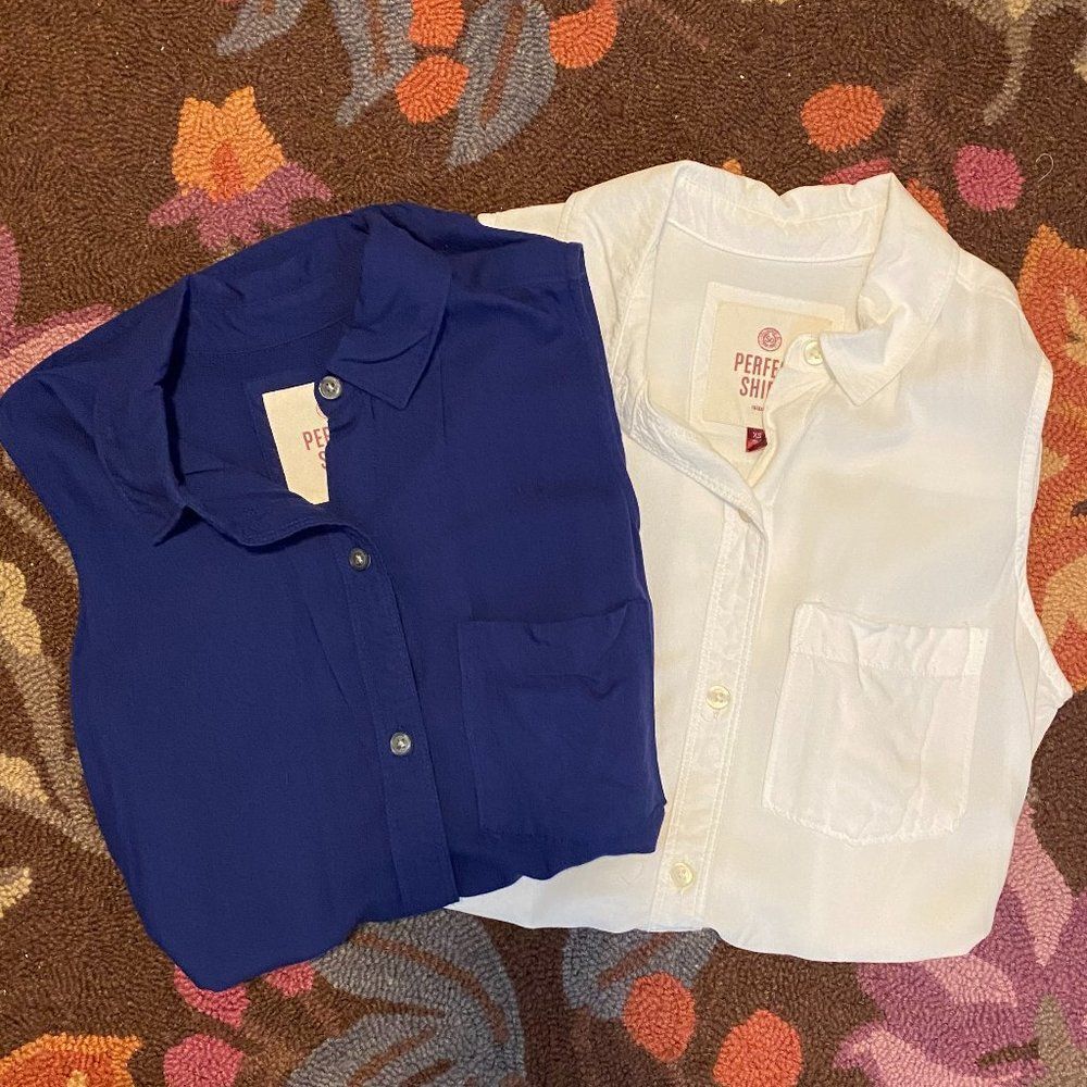 SO Perfect Shirt Button Down Sleeveless Bundle of 2 Rayon Womens Shirt Size XS